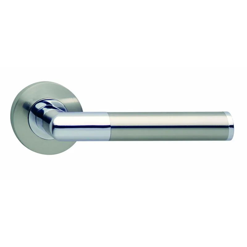 Intersteel deurkruk Bastian op rozet chroom
