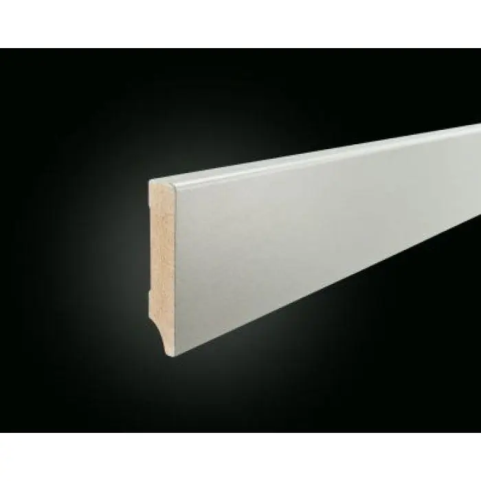 Maclean plint gelakt V313 RAL9010 15x70mm