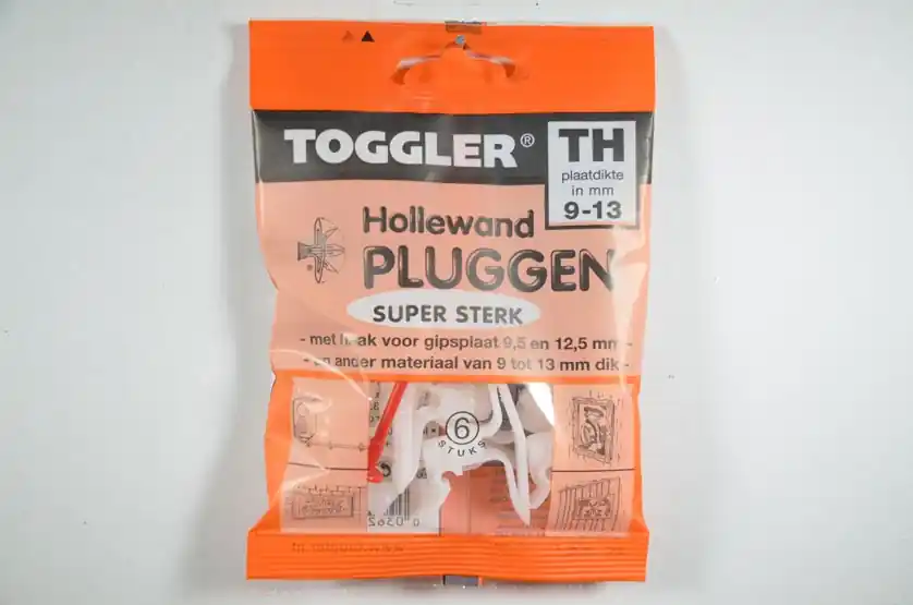 Hollewandplug met haak (6) th toggler
