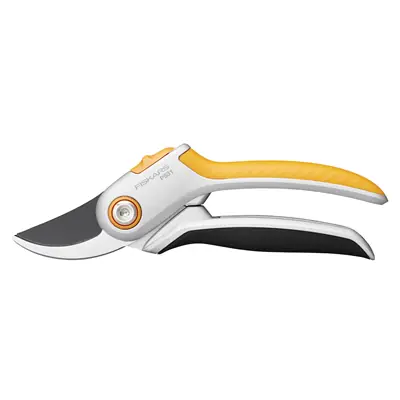 1067657 - FISKARS PLUS METALEN SNOEI- SCHAAR BYPASS P531