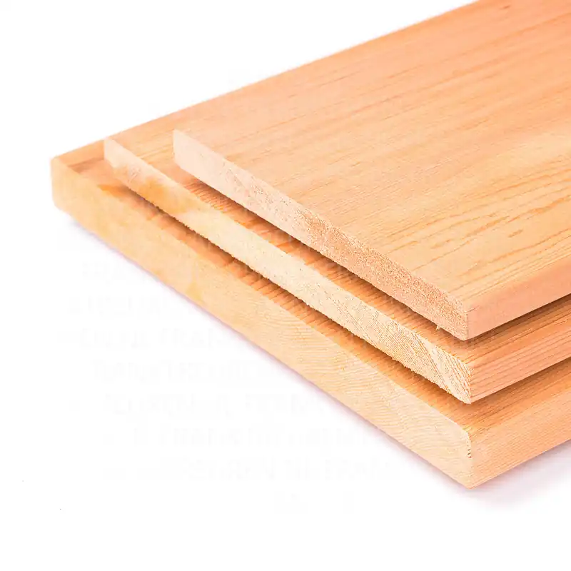 28x285mm Red Cedar geschaafd (netto 26x285mm)